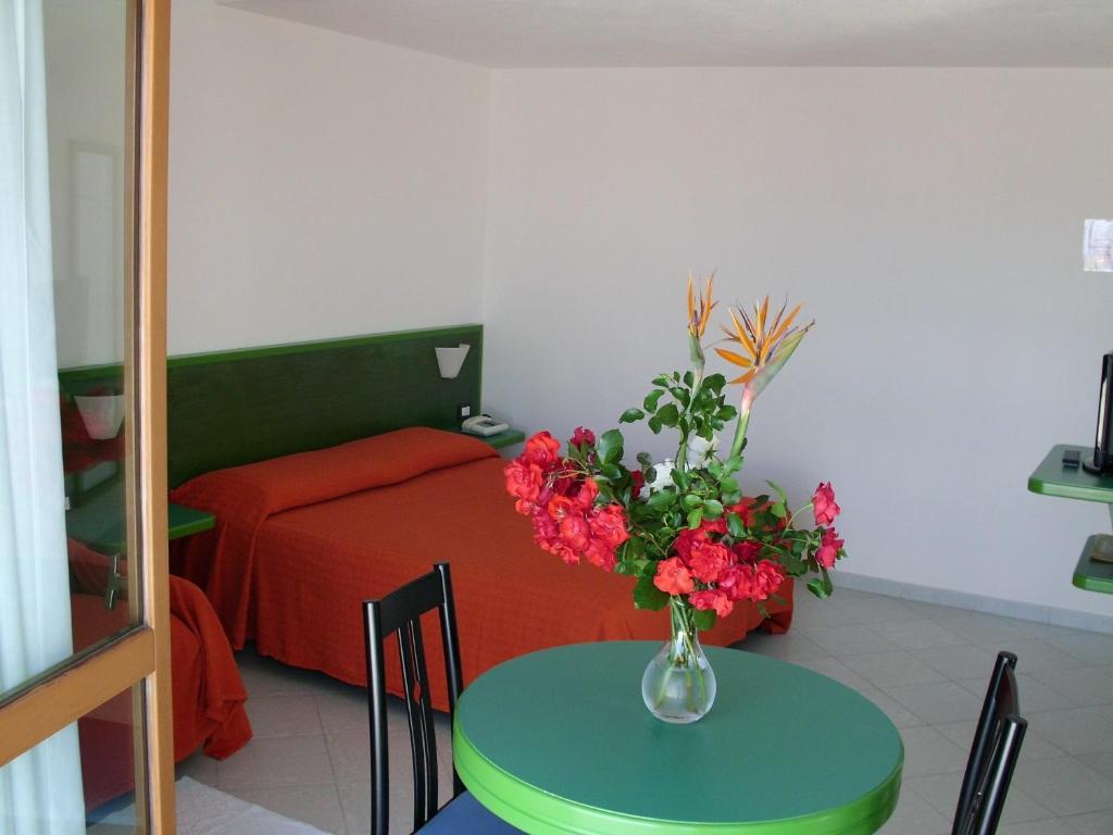 Hotel Piccada Palau Habitación foto